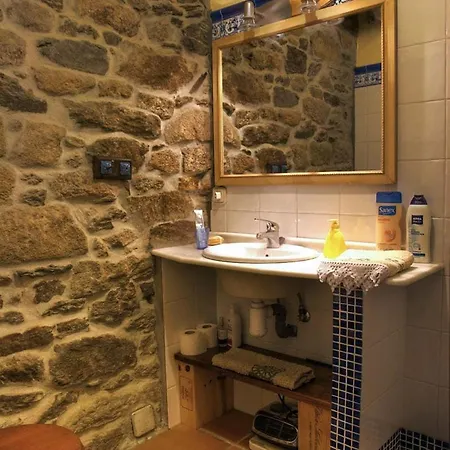 Casa De Arias * Parga