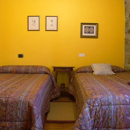 Casa De Arias *